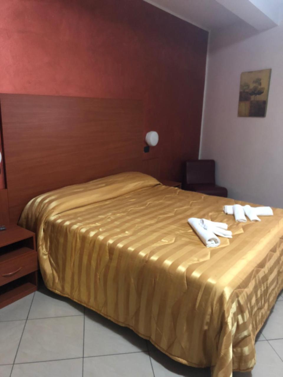 Hotel Nettuno Монтекатини-Терме Экстерьер фото